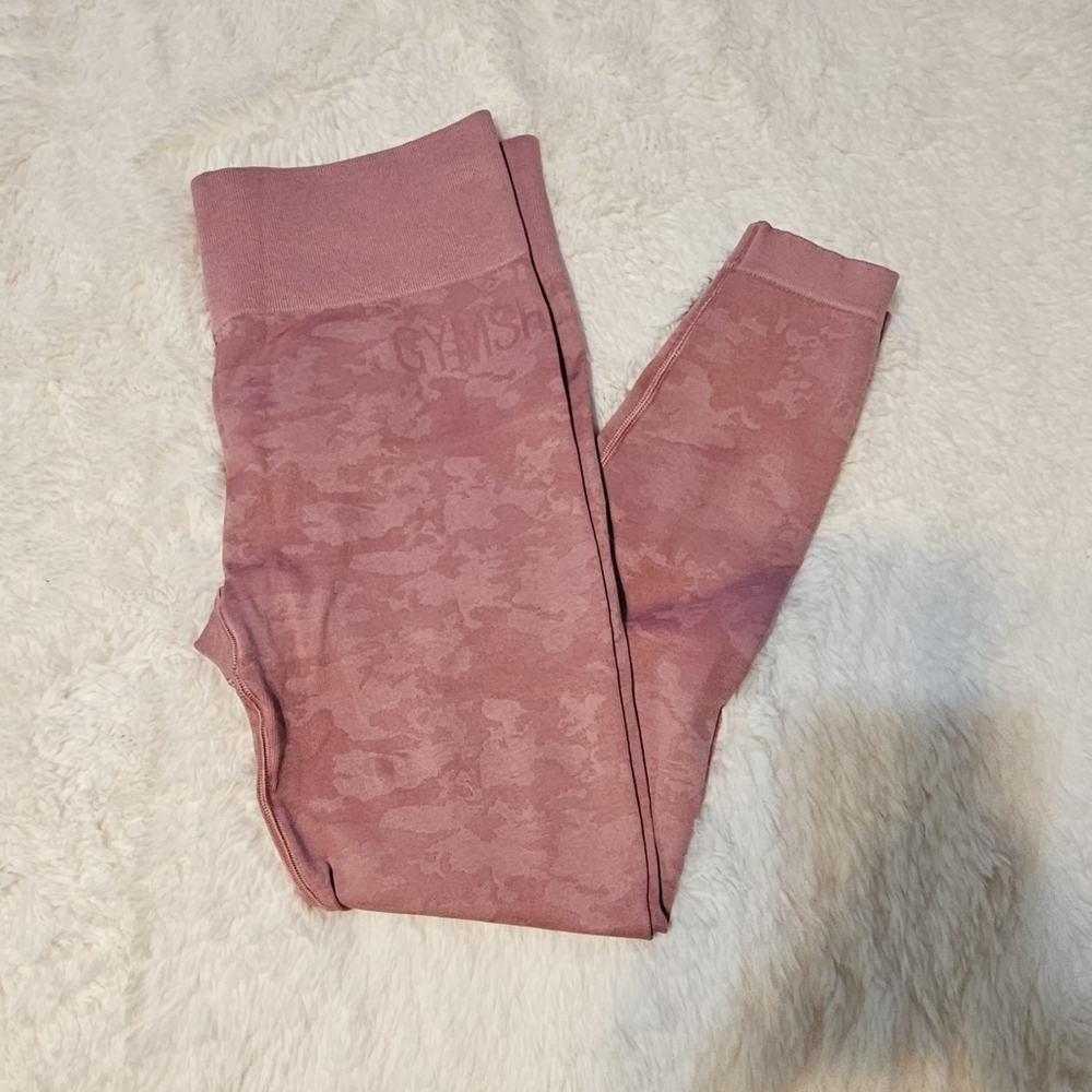 Gymshark Pink Camo XL